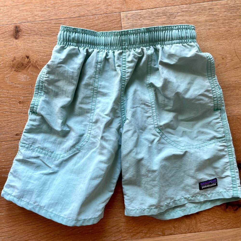 Patagonia Boys Baggies Shorts 5 inch Size S